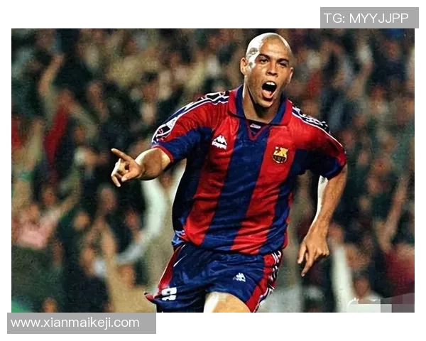 全球足球场上的帅气球星谁最引人注目他们的魅力和技术如何完美融合