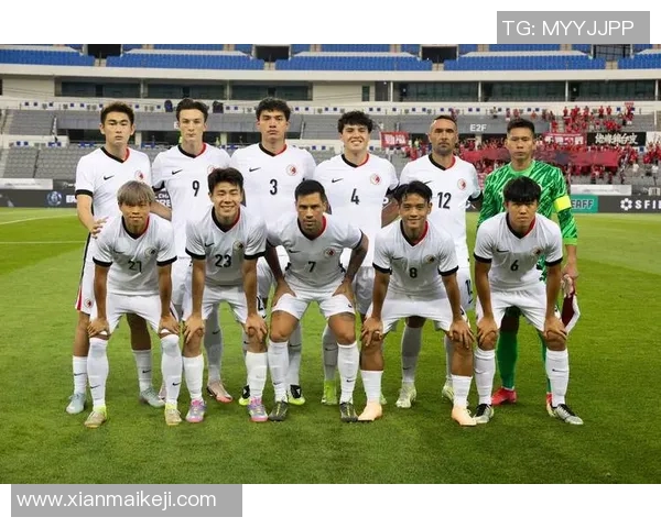 被足球队孤立的球星:从队友冷落到职业生涯转折的背后故事 被足球队孤立的球星:从队友冷落到职业生涯转折的背后故事